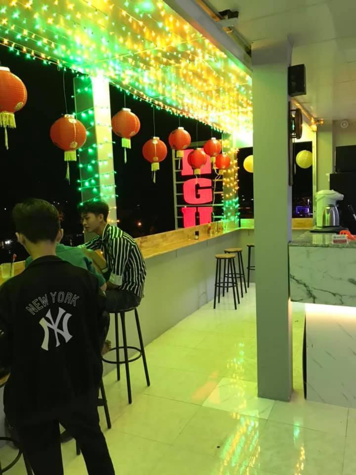 Khach San Nguyen Long Hotel Ap Thap Muoi Екстериор снимка
